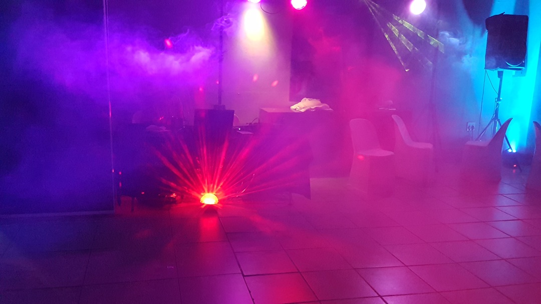 Team Building group photo